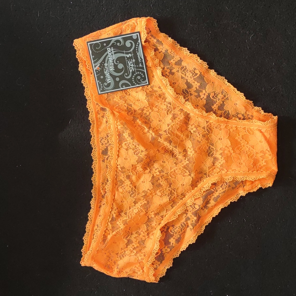 NWT orange lace panties ✨Free in bundle!✨